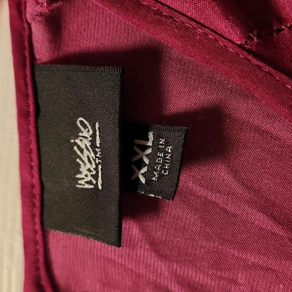 Flutter Sleeve Blouse (XXL) - Picture 3 of 5